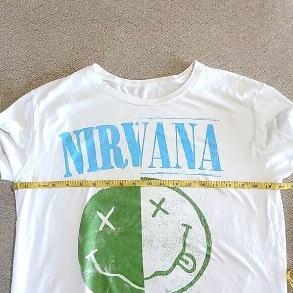 Nirvana White Blue Green Distressed Graphic Crop T-Shirt Top - Size Large - Picture 4 of 8